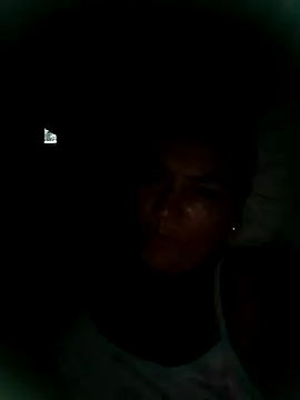 Snapshot of princesita21 chatting on 04-07-26, 02:02 princesita21 online show from 04-07-26, 02:02