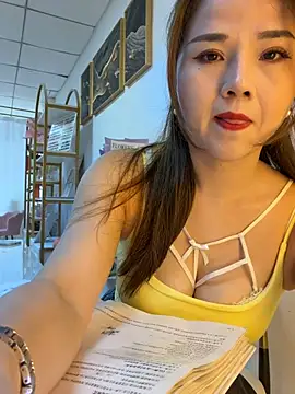 Xiaoxiao-y online show from 04-03-26, 07:48