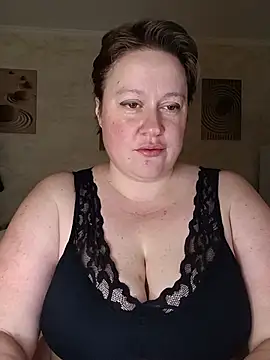 Snapshot of Alex_Goddess_ chatting on 06-24-26, 01:48 Alex Goddess online show from 06-24-26, 01:48