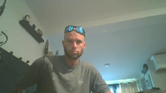CaptCraker online show from 04-03-26, 09:32