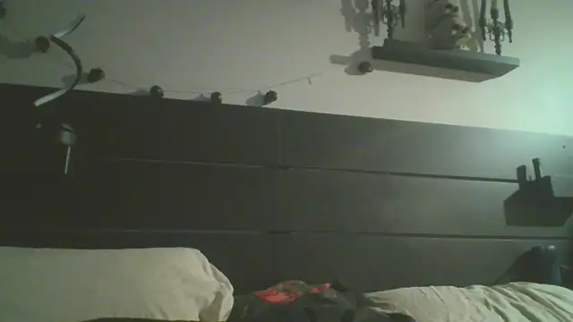 CaptCraker online show from 04-02-26, 04:08
