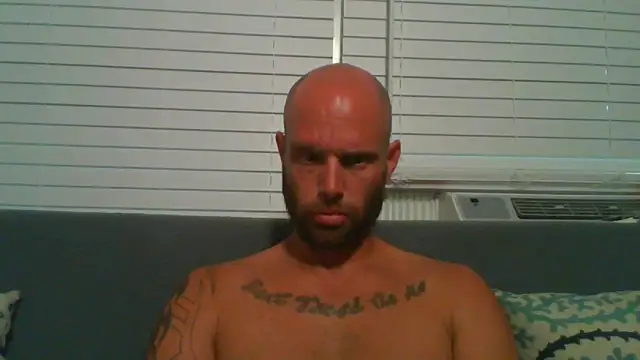 CaptCraker online show from 06-06-26, 05:23