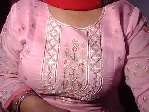 Snapshot of Jeenat_Kaur1 chatting on 03-21-26, 08:19 Jeenat Kaur1 online show from 03-21-26, 08:19