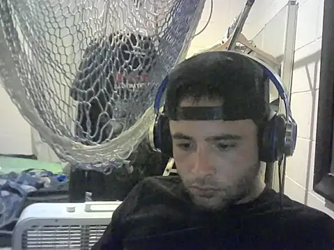 Snapshot of Relk130p chatting on 07-02-26, 06:19 Relk130p online show from 07-02-26, 06:19