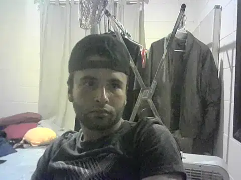 Snapshot of Relk130p chatting on 07-07-26, 07:23 Relk130p online show from 07-07-26, 07:23