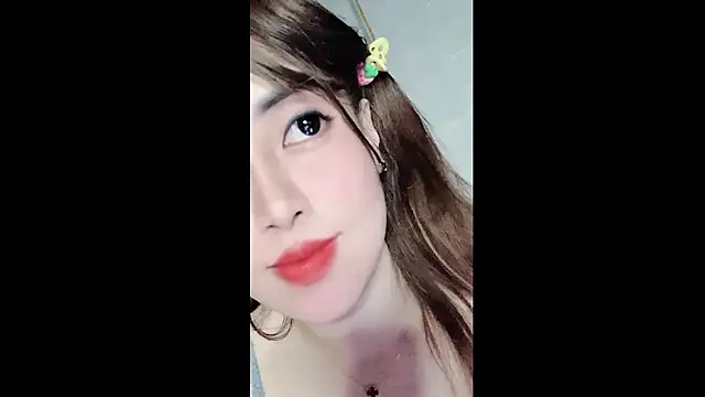 Snapshot of Mi-Cherry chatting on 03-16-26, 06:06 Mi-Cherry online show from 03-16-26, 06:06