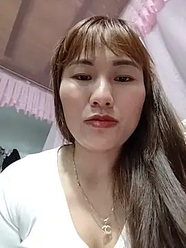 Lucxy-ki6 online show from 06-02-26, 01:49