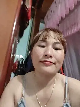 Lucxy-ki6 online show from 06-15-26, 09:42