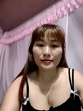 Lucxy-ki6 online show from 05-11-26, 01:40