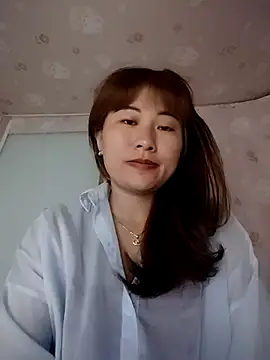 Lucxy-ki6 online show from 05-04-26, 08:33
