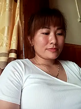Lucxy-ki6 online show from 04-09-26, 09:37