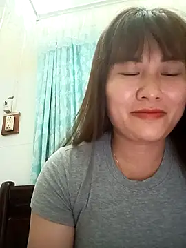 Lucxy-ki6 online show from 05-26-26, 07:06