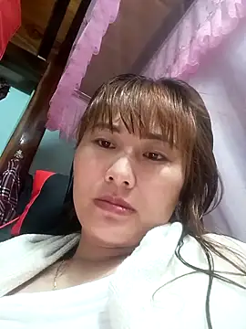 Lucxy-ki6 online show from 06-11-26, 03:14