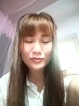 Lucxy-ki6 online show from 05-18-26, 04:01