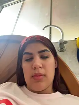 Snapshot of Hopeluna chatting on 05-05-26, 04:21 Hopeluna online show from 05-05-26, 04:21