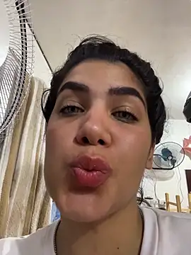 Snapshot of Hopeluna chatting on 03-19-26, 07:30 Hopeluna online show from 03-19-26, 07:30