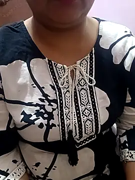 Gujju bhabhi69 online show from 04-29-26, 08:40