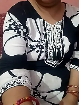 Gujju bhabhi69 online show from 05-13-26, 12:23