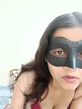 Hottymahi7 online show from 06-13-26, 05:11