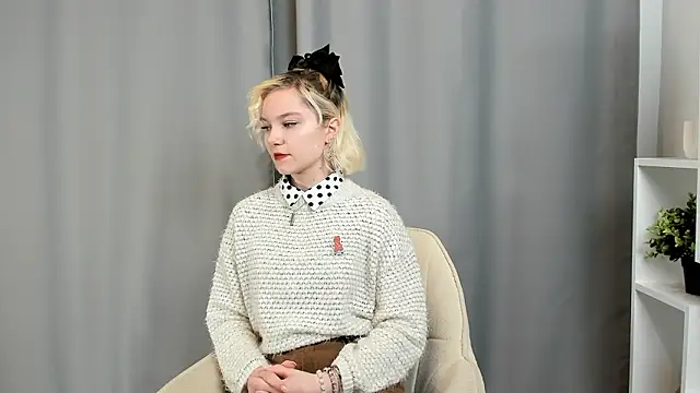 Snapshot of TierraDunt chatting on 03-15-26, 07:15 TierraDunt online show from 03-15-26, 07:15