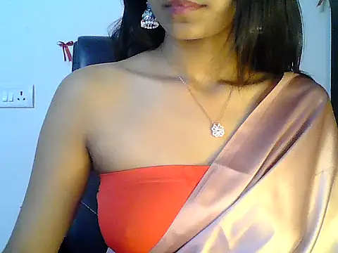 Snapshot of Hot_Deepansi02 chatting on 07-05-26, 05:09 Hot Deepansi02 online show from 07-05-26, 05:09