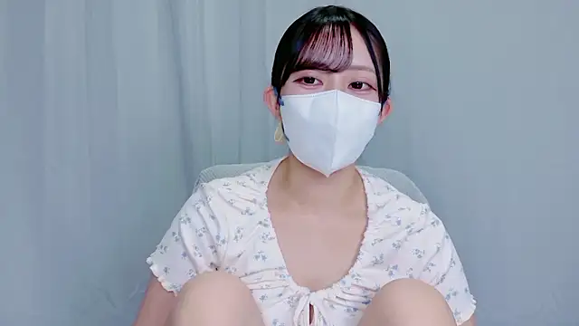 Sakura sweety  online show from 04-25-26, 06:05