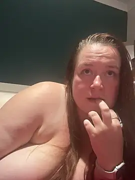 Jessicalouise1994 online show from 04-23-26, 07:26