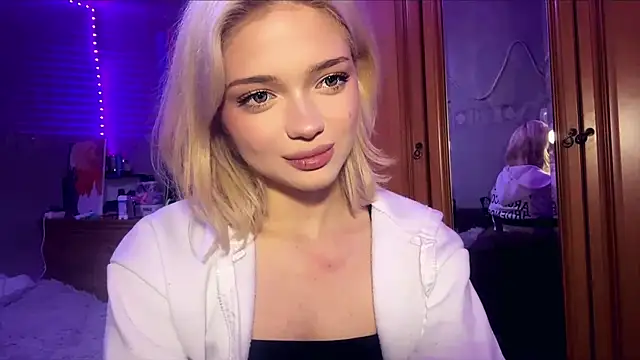 StacyChocopay online show from 05-12-26, 11:44