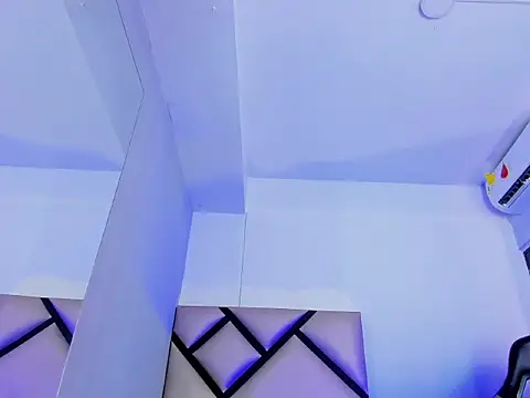 Bennet-Grayy online show from 05-03-26, 04:39