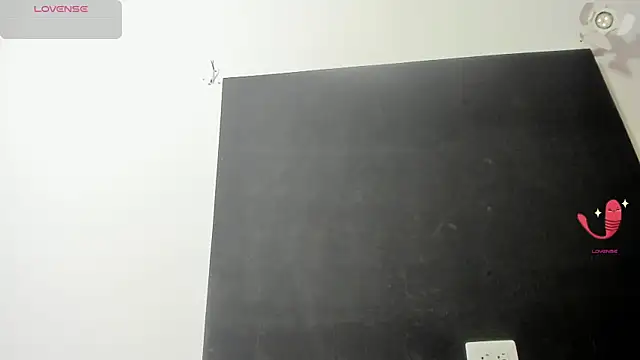 AlaskaFlowerss1  online show from 07-18-26, 08:50