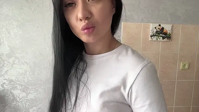 Sofi Funny online show from 04-21-26, 02:51