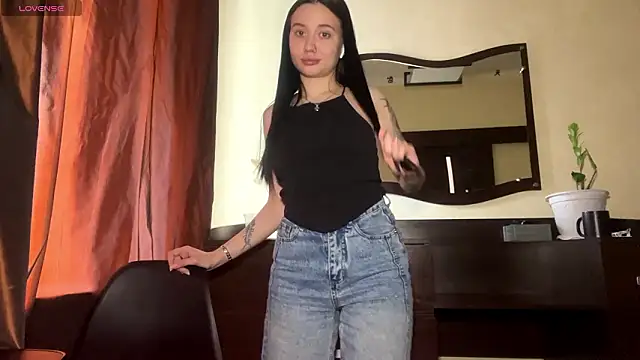 Sofi Funny online show from 03-18-26, 02:26