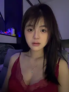 Snapshot of Sweet20-20 chatting on 07-25-26, 08:33 Sweet20-20 online show from 07-25-26, 08:33