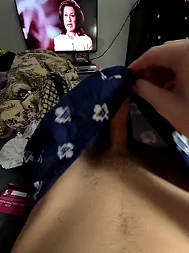 Snapshot of Matthewissexy25 chatting on 03-15-26, 11:34 Matthewissexy25 online show from 03-15-26, 11:34