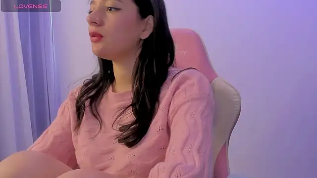KittyFeet1 online show from 04-27-26, 10:19
