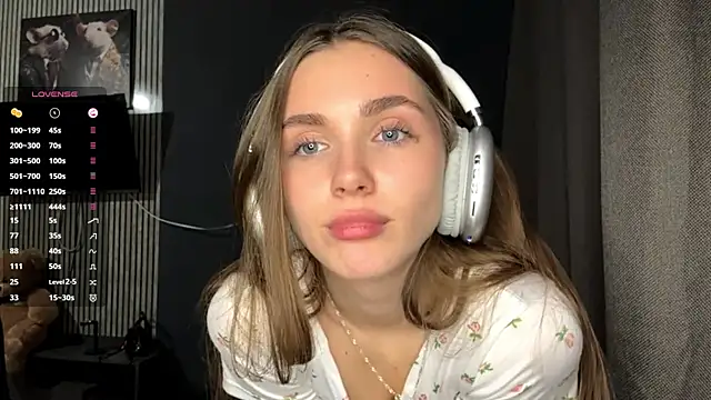 Veluxe online show from 04-13-26, 05:17