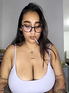 Mia skyy18 online show from 05-06-26, 12:58