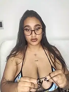 Mia skyy18 online show from 04-10-26, 12:17
