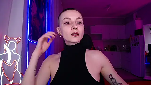 Hope Foxter online show from 04-18-26, 08:53