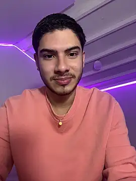 ApoloGray   online show from 05-19-26, 07:54
