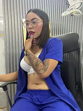 daniela-sexy online show from 06-01-26, 02:39