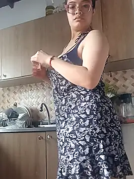 annie yin1 online show from 03-16-26, 08:55