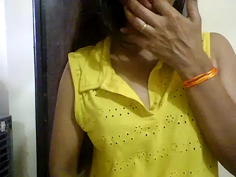 Snapshot of Sonam1186 chatting on 06-02-26, 03:06 Sonam1186 online show from 06-02-26, 03:06