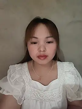Snapshot of Mina_xYx chatting on 06-23-26, 03:43 Mina xYx online show from 06-23-26, 03:43