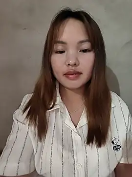 Snapshot of Mina_xYx chatting on 07-08-26, 03:56 Mina xYx online show from 07-08-26, 03:56