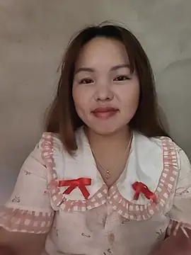 Snapshot of Mina_xYx chatting on 07-07-26, 07:56 Mina xYx online show from 07-07-26, 07:56