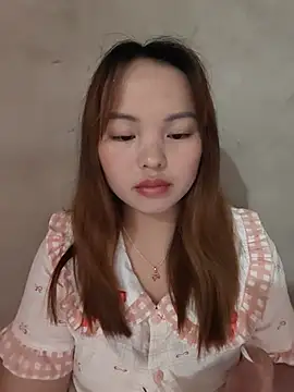 Snapshot of Mina_xYx chatting on 07-29-26, 03:55 Mina xYx online show from 07-29-26, 03:55