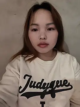 Snapshot of Mina_xYx chatting on 07-28-26, 03:21 Mina xYx online show from 07-28-26, 03:21