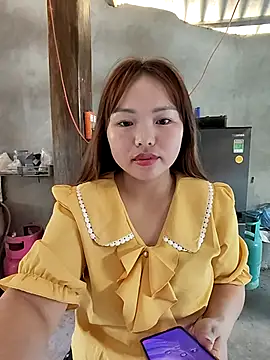 Mina xYx online show from 04-06-26, 05:52