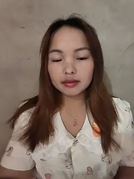 Snapshot of Mina_xYx chatting on 07-27-26, 02:02 Mina xYx online show from 07-27-26, 02:02